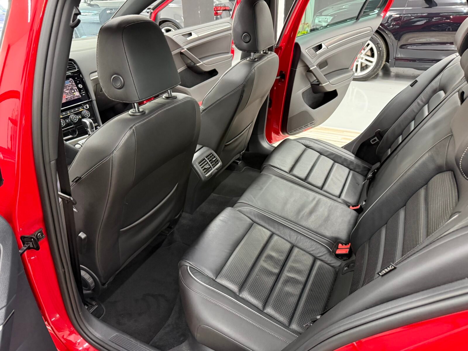 VOLKSWAGEN Golf GTD 7.5
