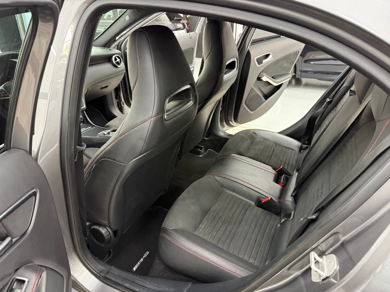 MERCEDES-BENZ Clase A A200d AMG