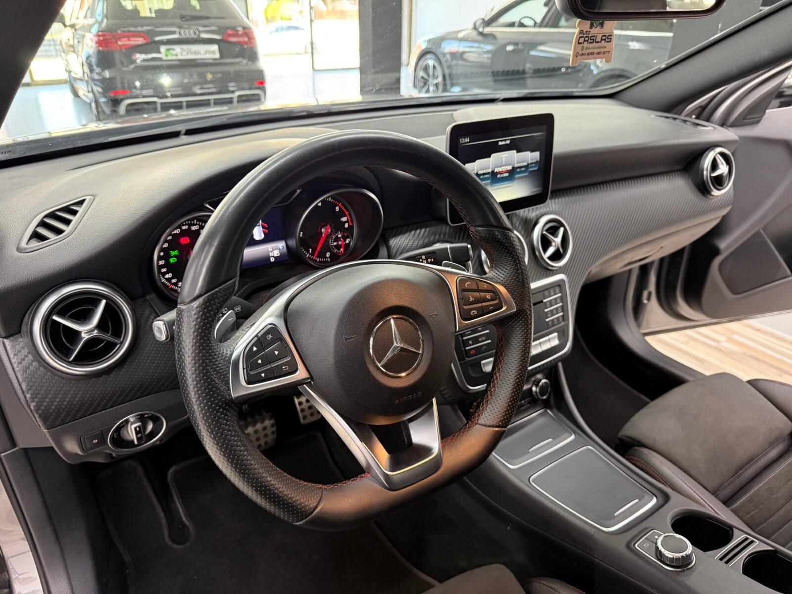 MERCEDES-BENZ Clase A A200d AMG