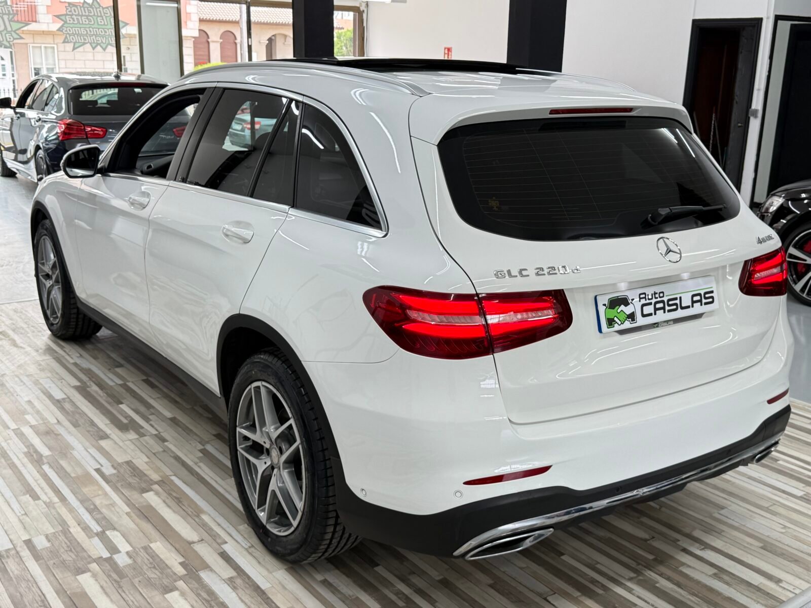 MERCEDES-BENZ GLC GLC 220d AMG 4 MATIC