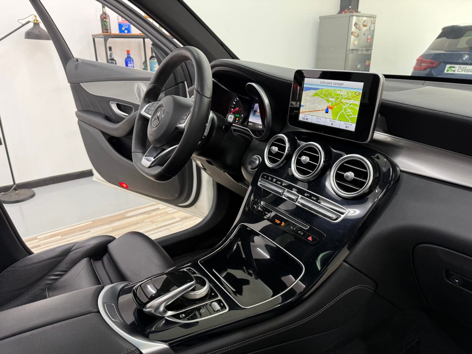 MERCEDES-BENZ GLC GLC 220d AMG 4 MATIC