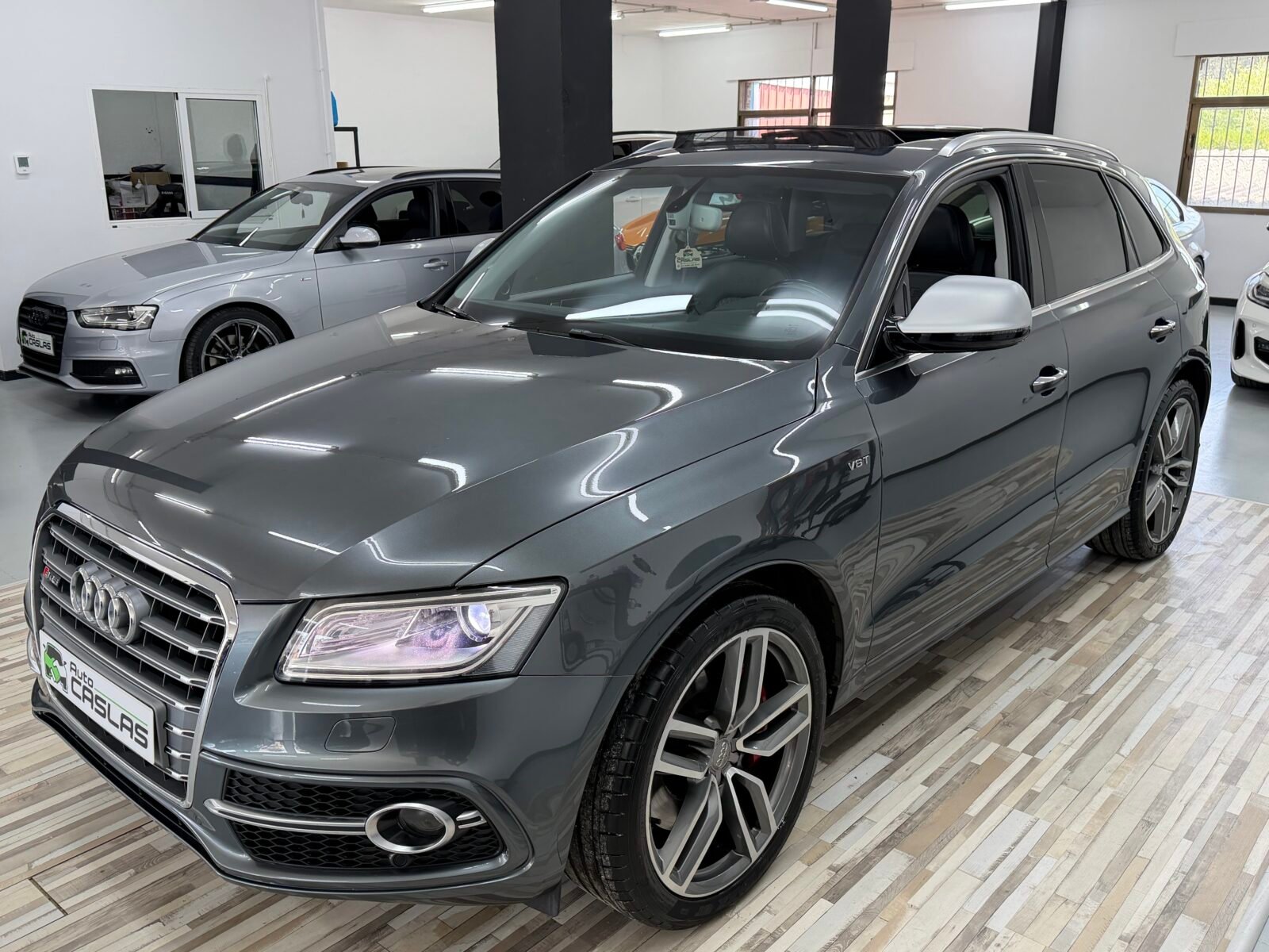 AUDI SQ5 SQ5 PLUS