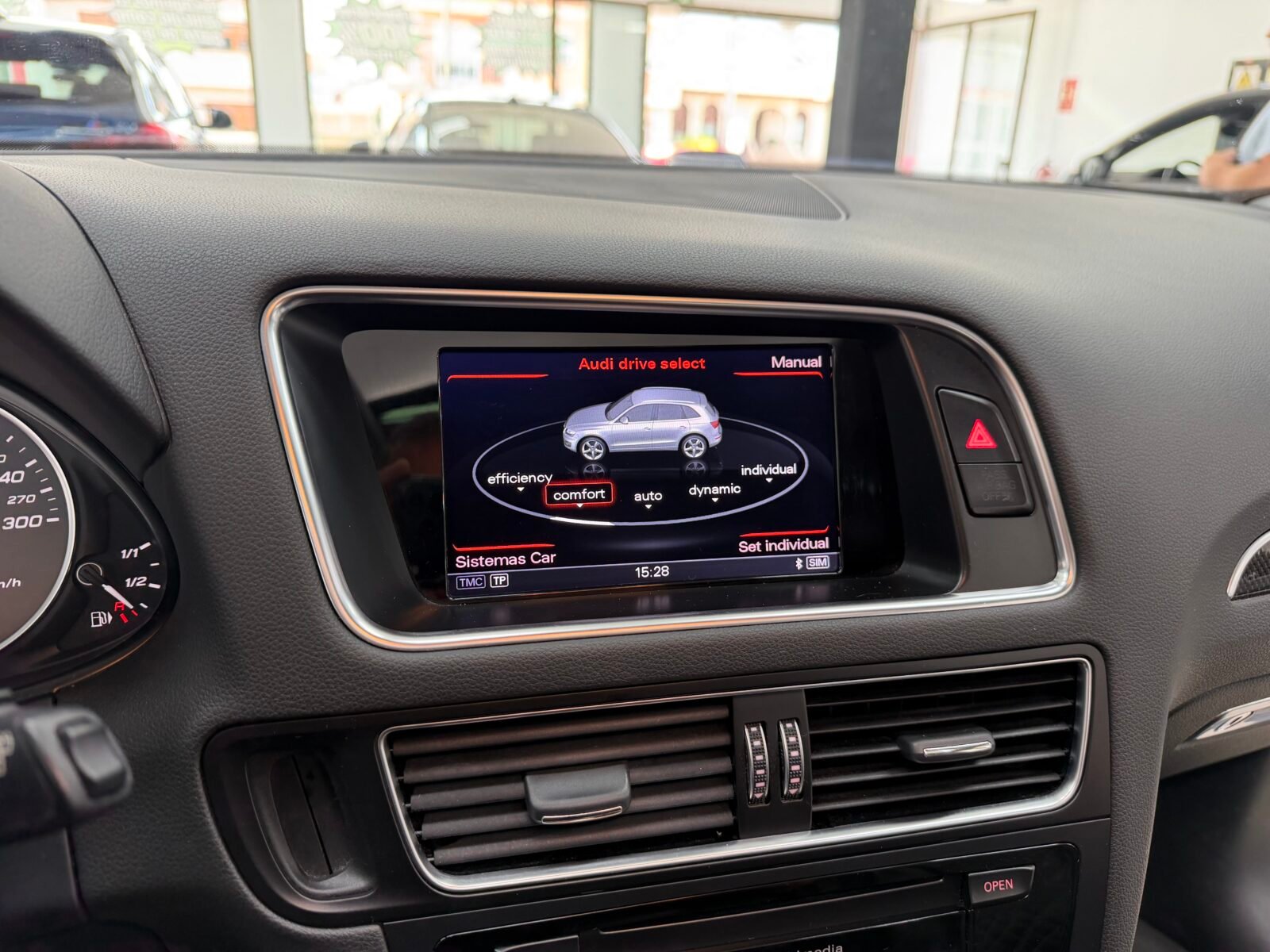 AUDI SQ5 SQ5 PLUS