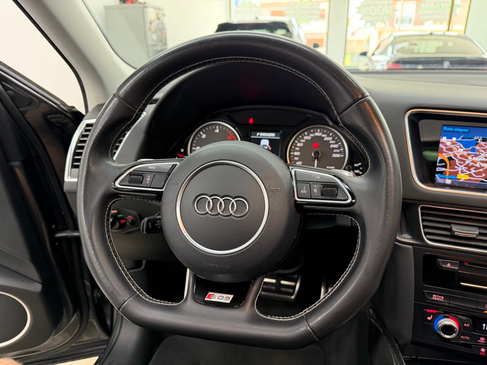 AUDI SQ5 SQ5 PLUS