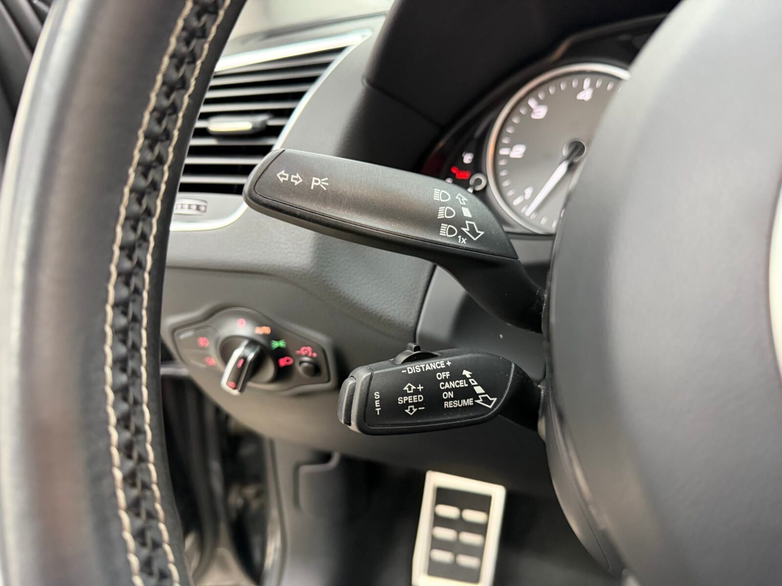 AUDI SQ5 SQ5 PLUS