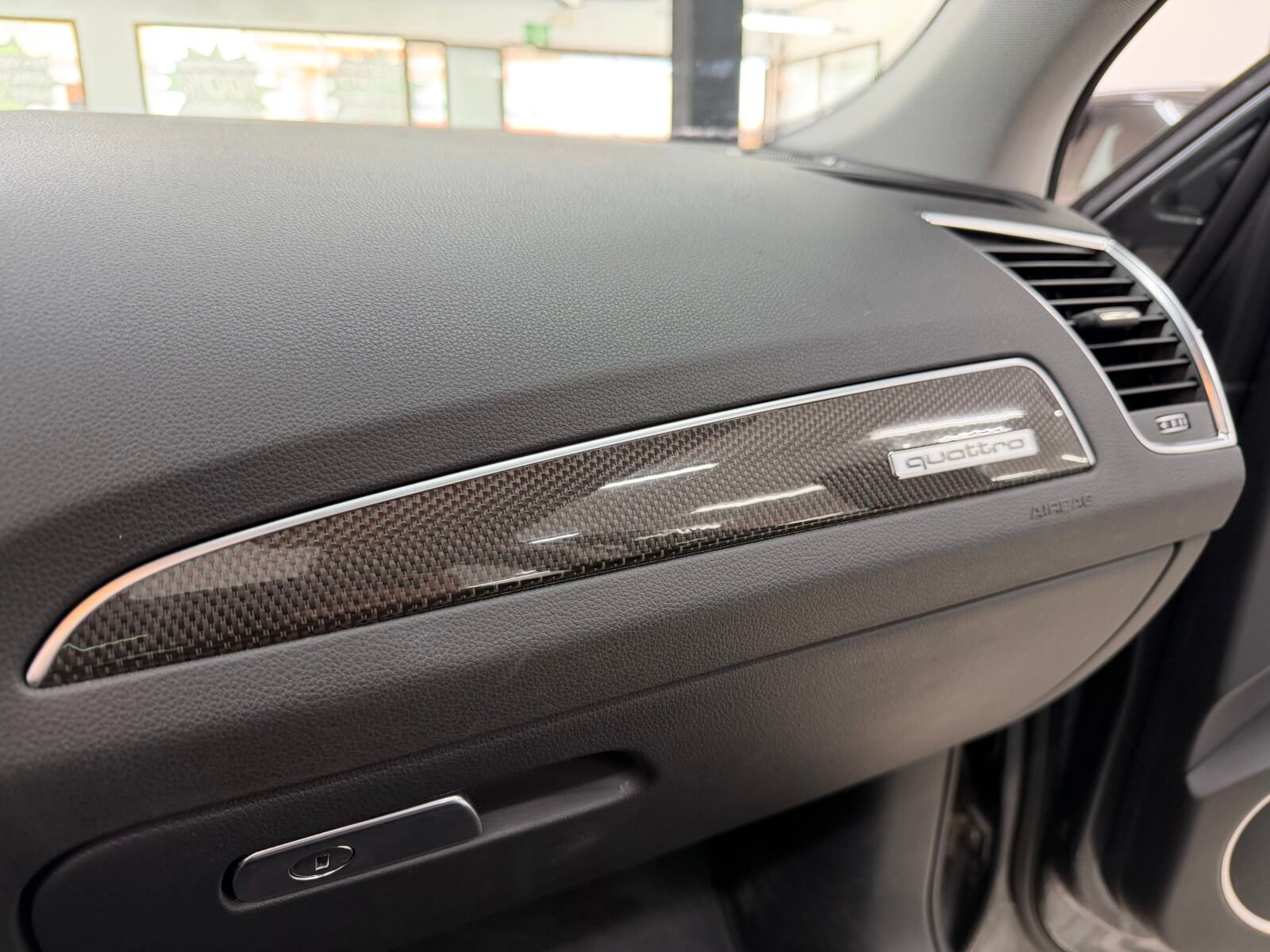 AUDI SQ5 SQ5 PLUS