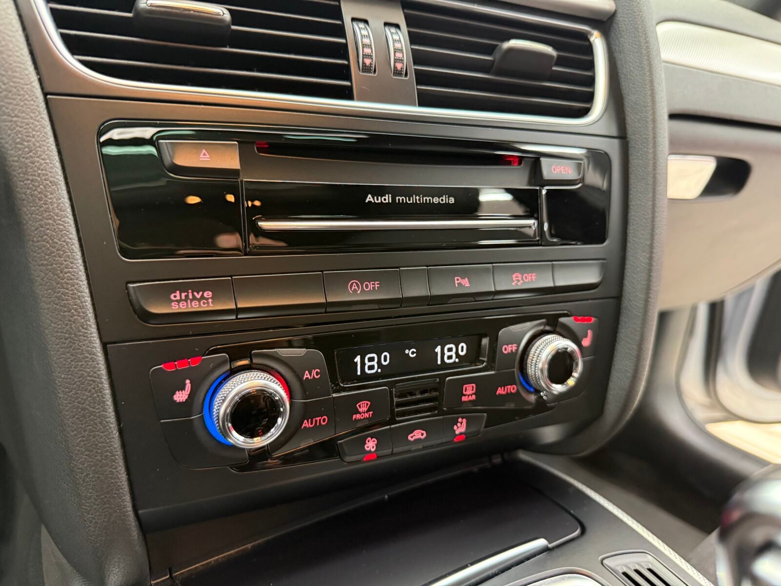 AUDI A4 2.0tdi 190cv S Line 