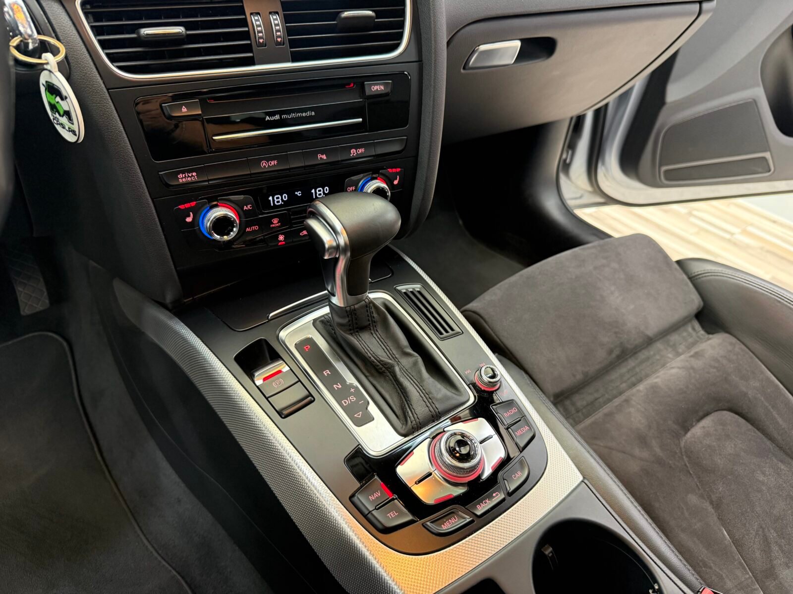 AUDI A4 2.0tdi 190cv S Line 
