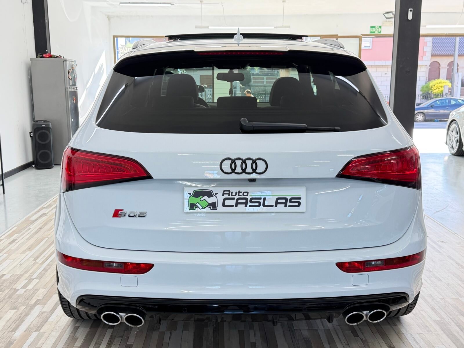 AUDI SQ5 PLUS