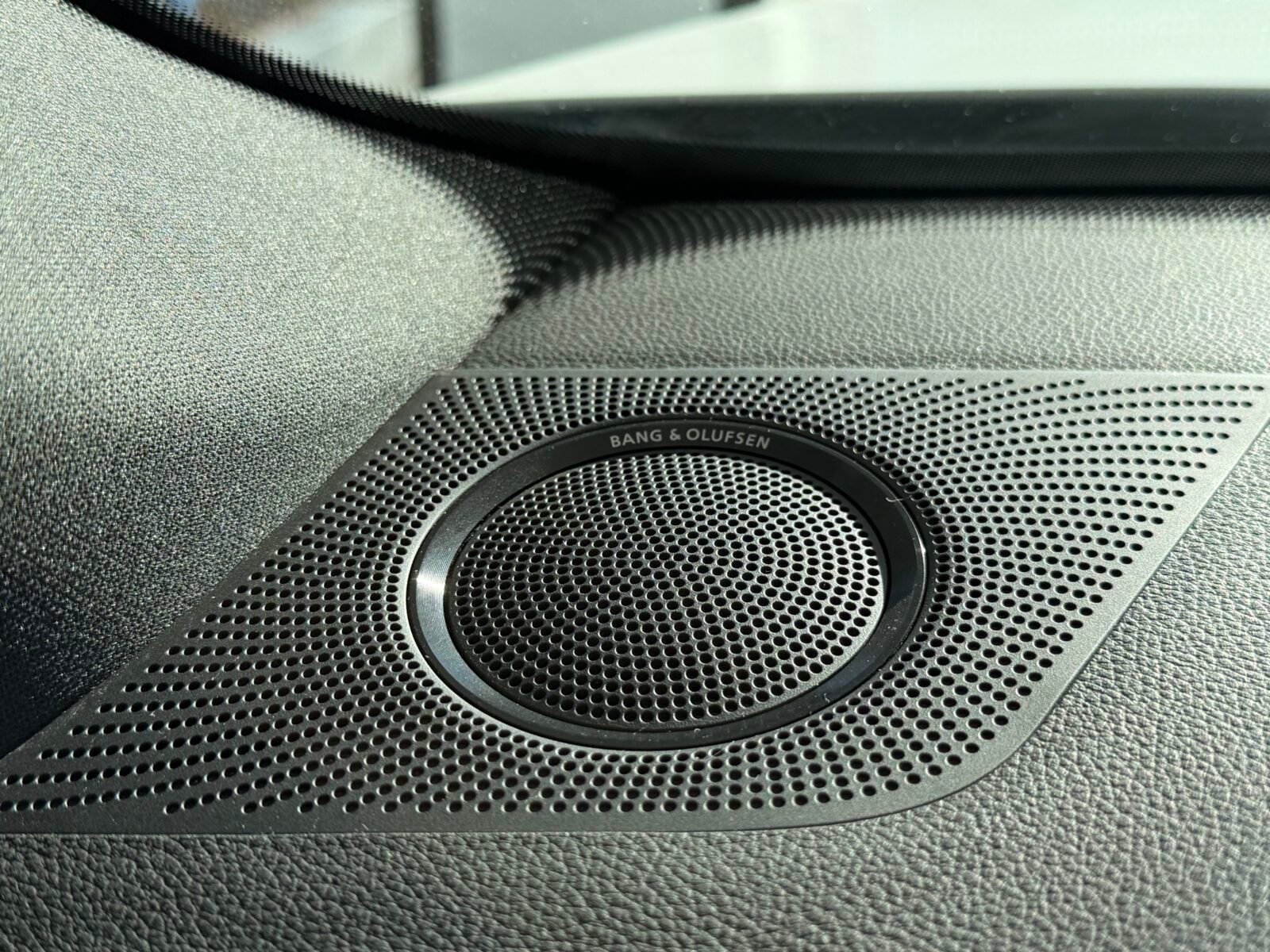 AUDI SQ5 PLUS