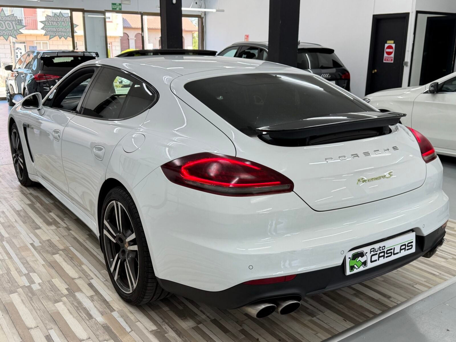 PORSCHE Panamera S eHybrid