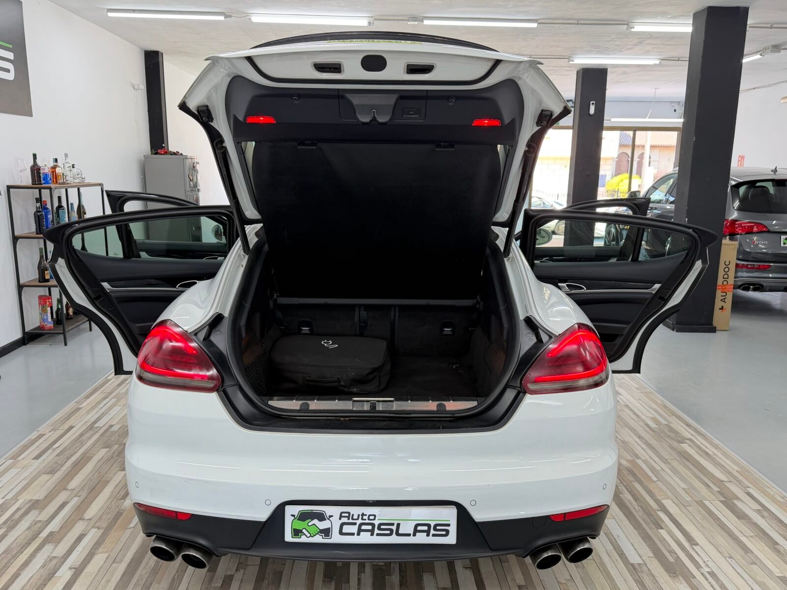 PORSCHE Panamera S eHybrid