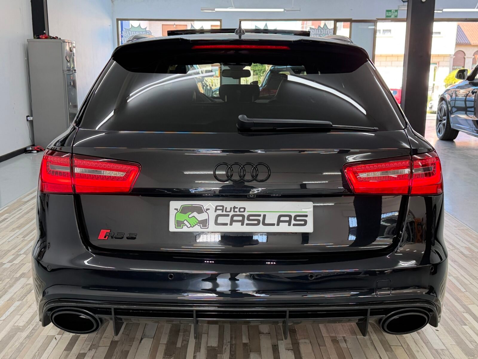 AUDI RS6