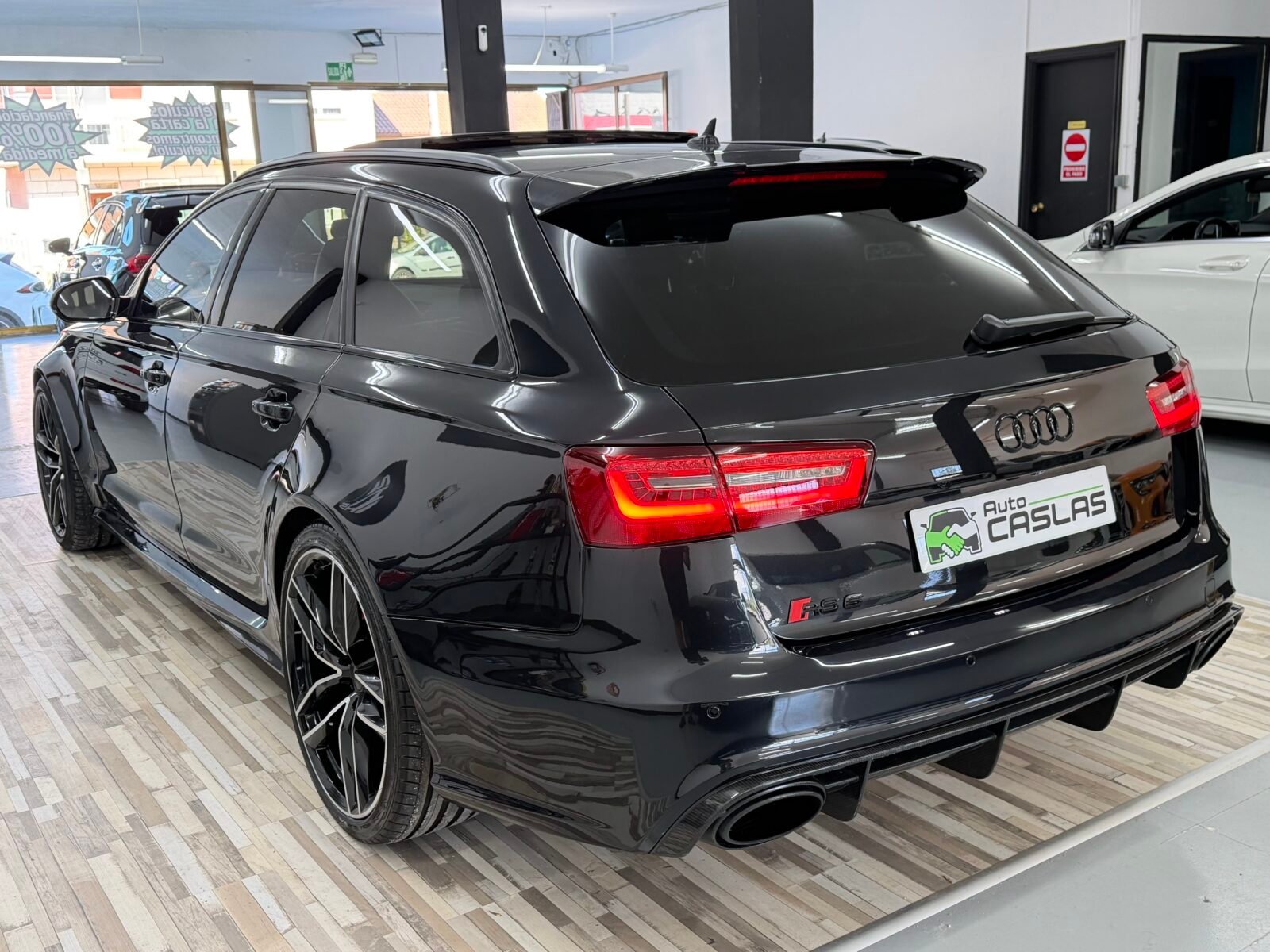 AUDI RS6