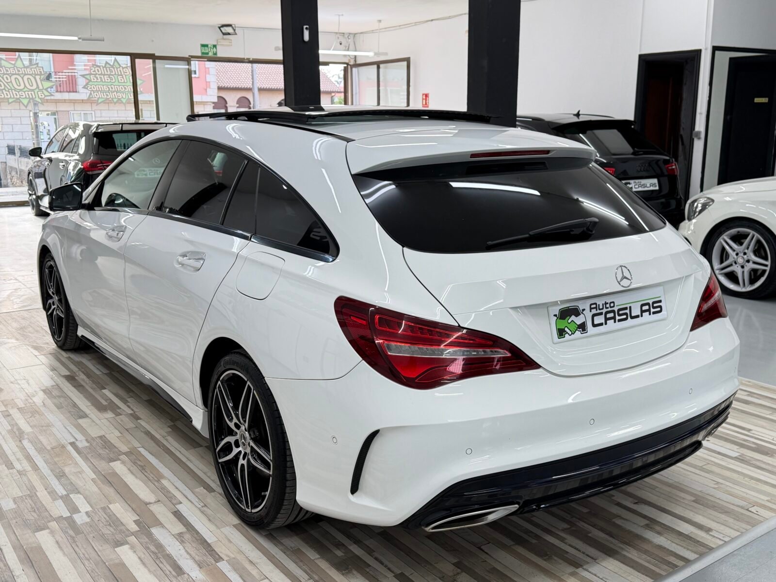 MERCEDES-BENZ CLA Shooting Break