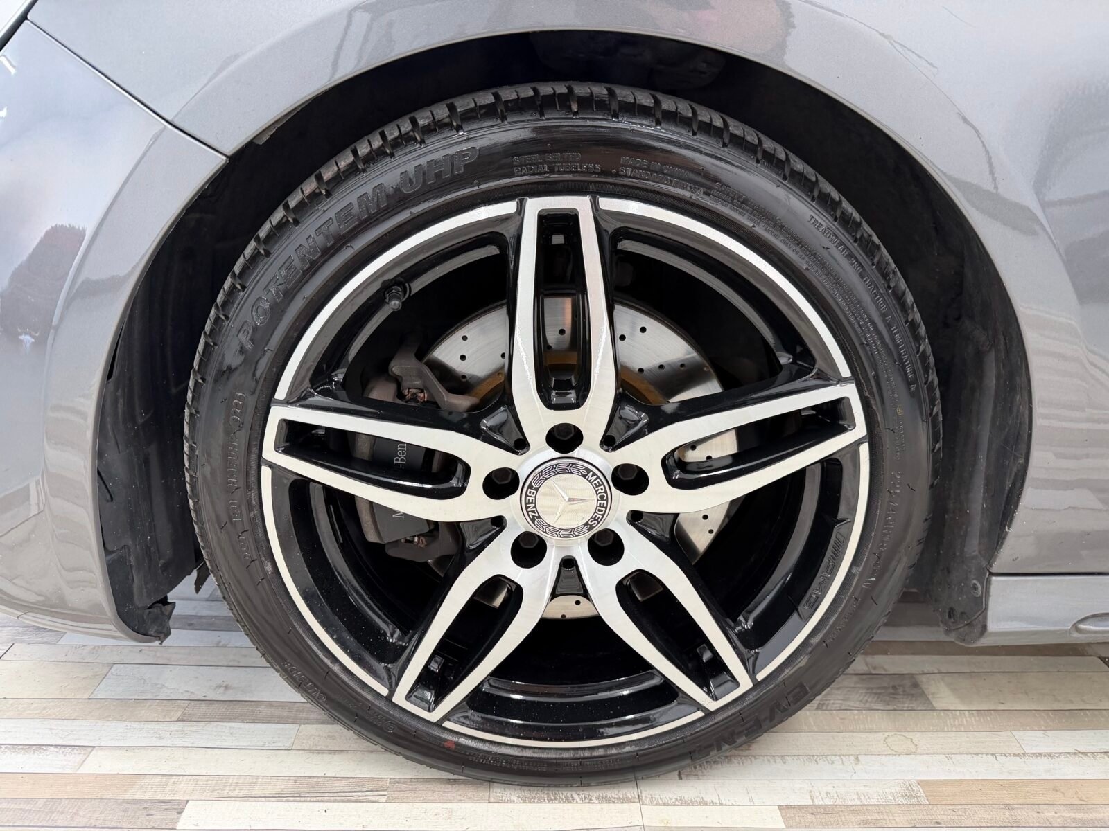 MERCEDES-BENZ Clase A A220 AMG