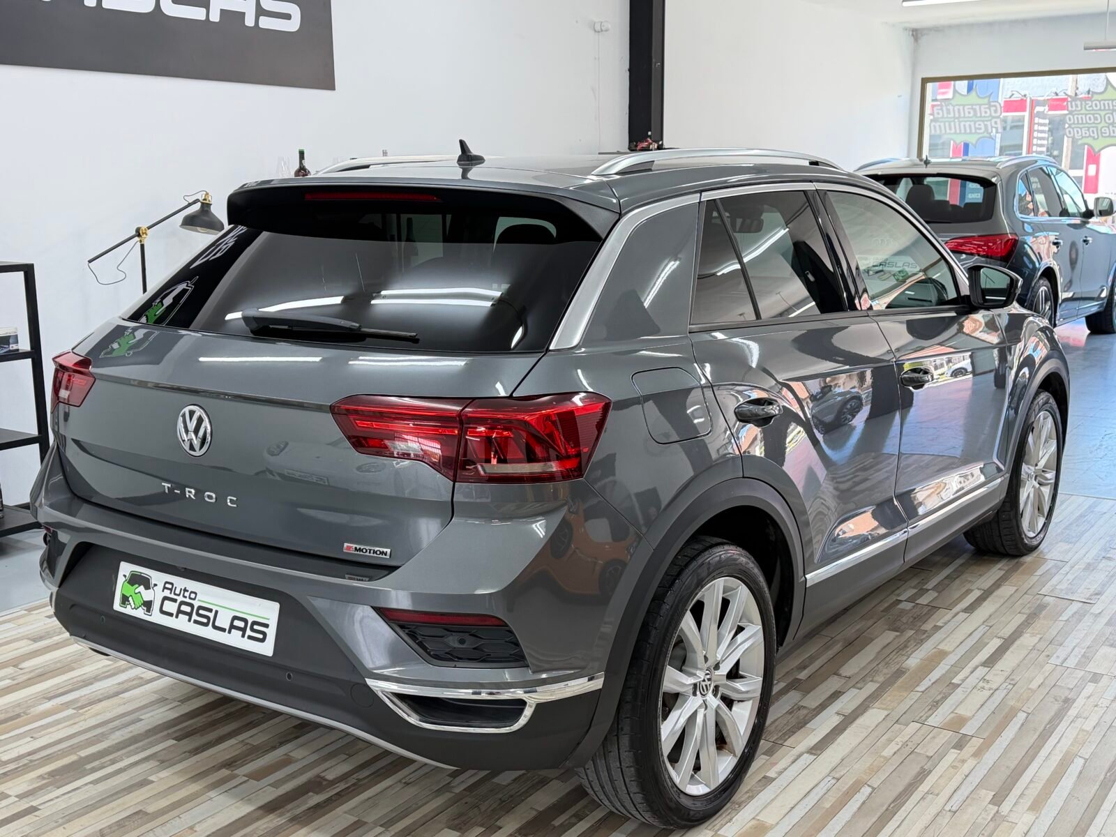 VOLKSWAGEN T-ROC Sport