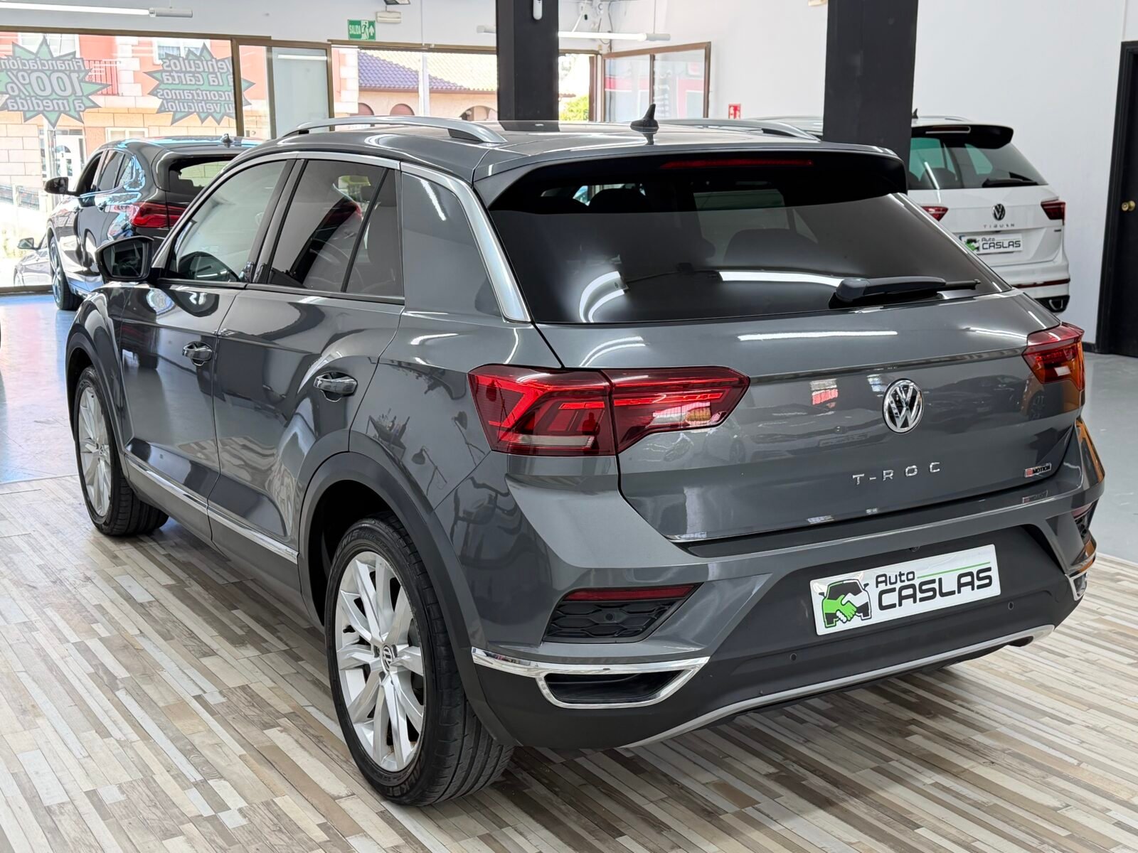 VOLKSWAGEN T-ROC Sport