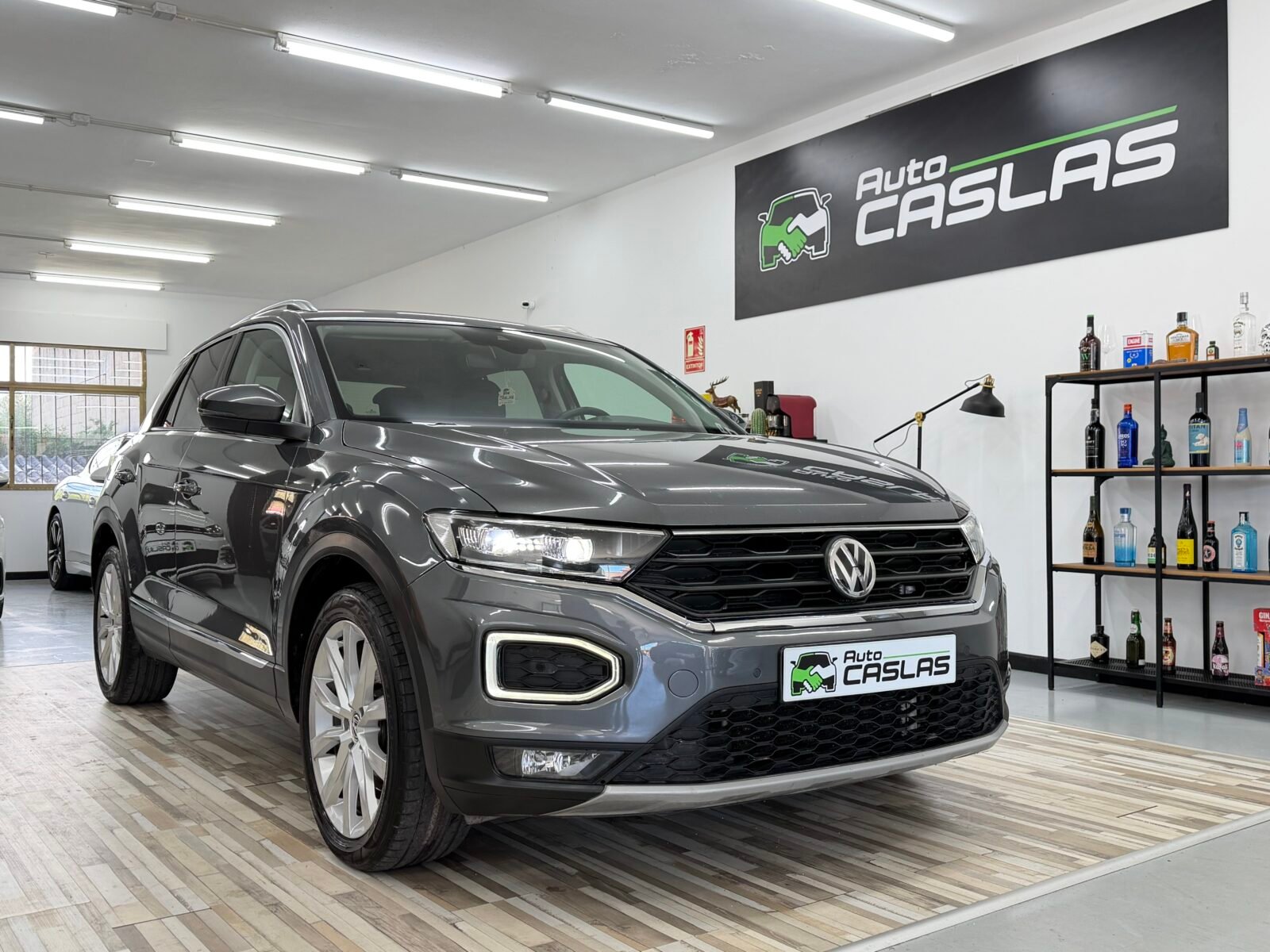 VOLKSWAGEN T-ROC Sport