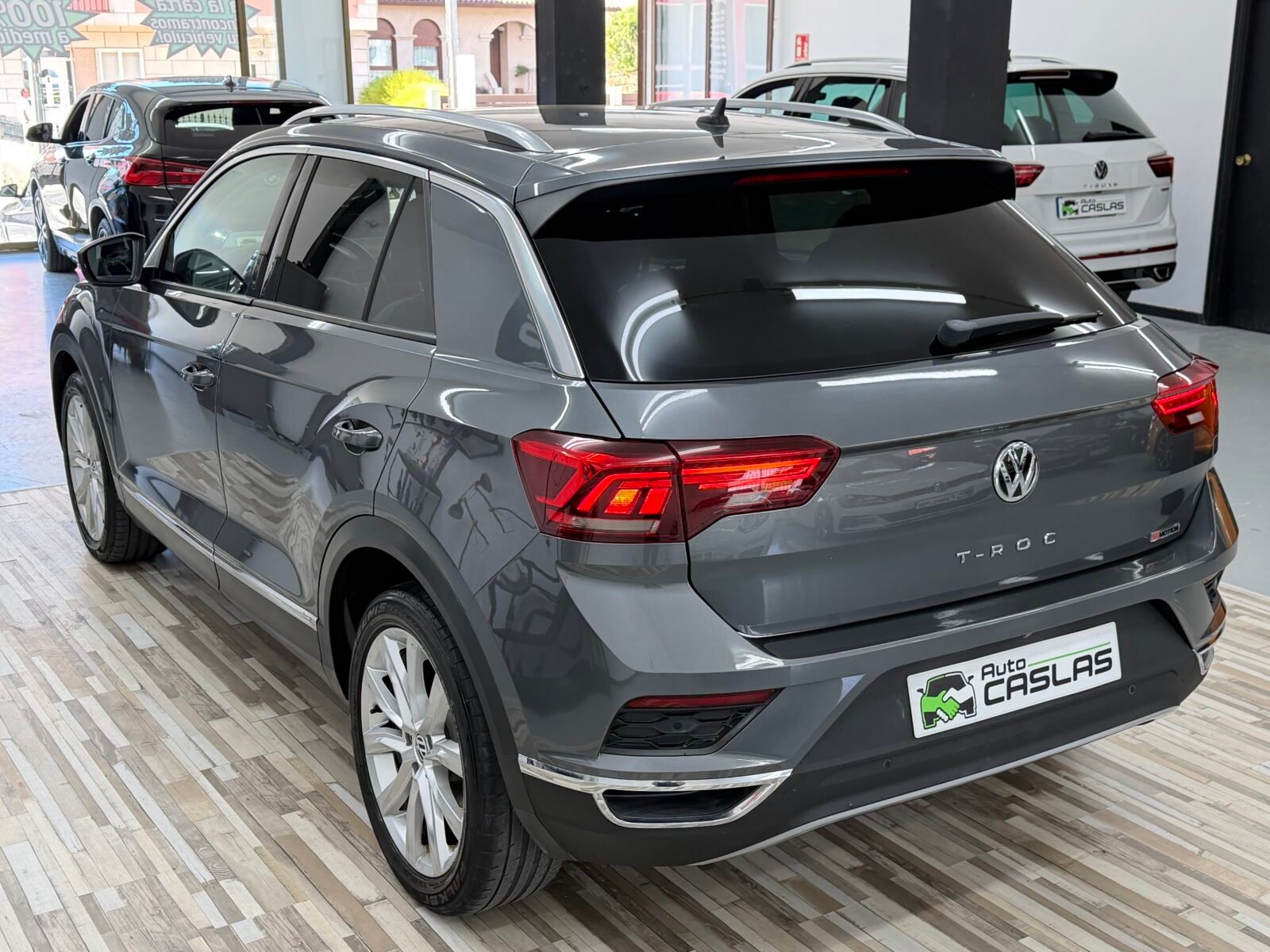 VOLKSWAGEN T-ROC Sport
