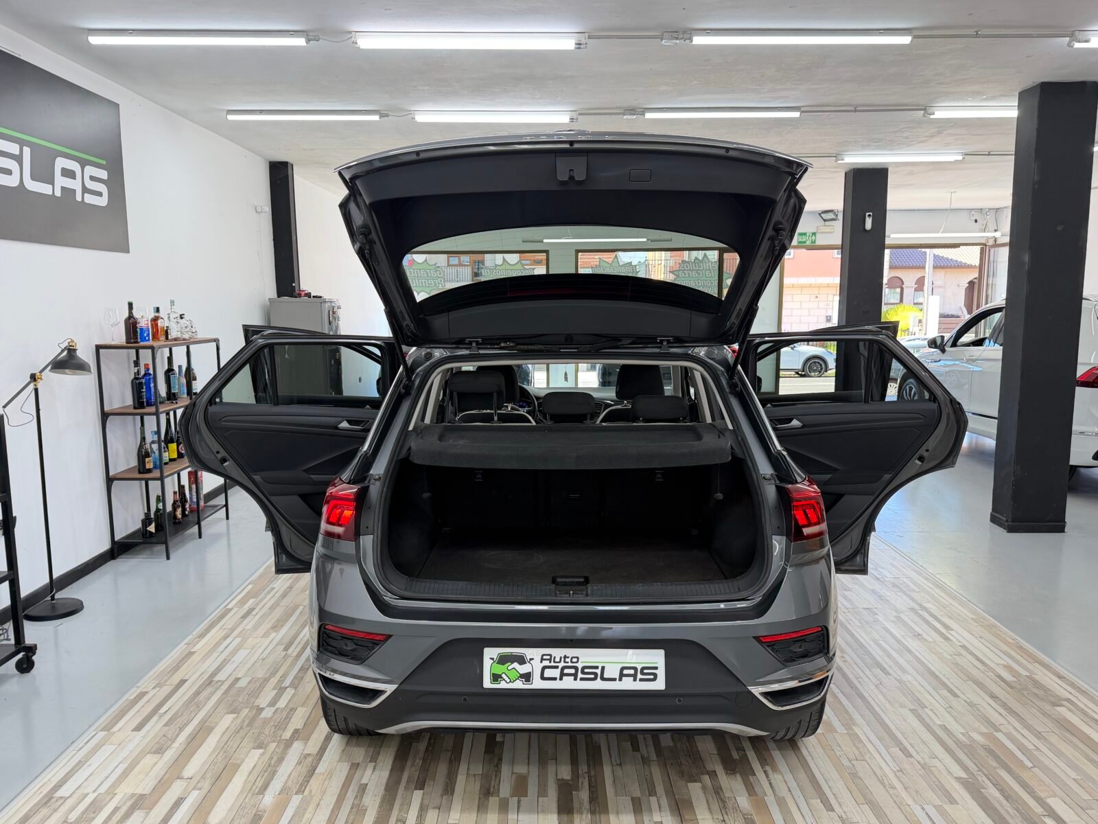 VOLKSWAGEN T-ROC Sport